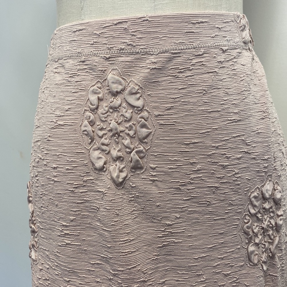 Blush Stretch Pencil Skirt with Floral Appliqué - Picture 2 of 4